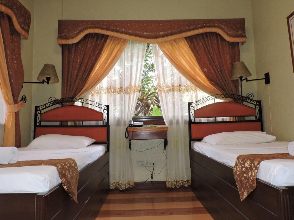 Dao Diamond Hotel & Restaurant Тагбіларан Екстер'єр фото